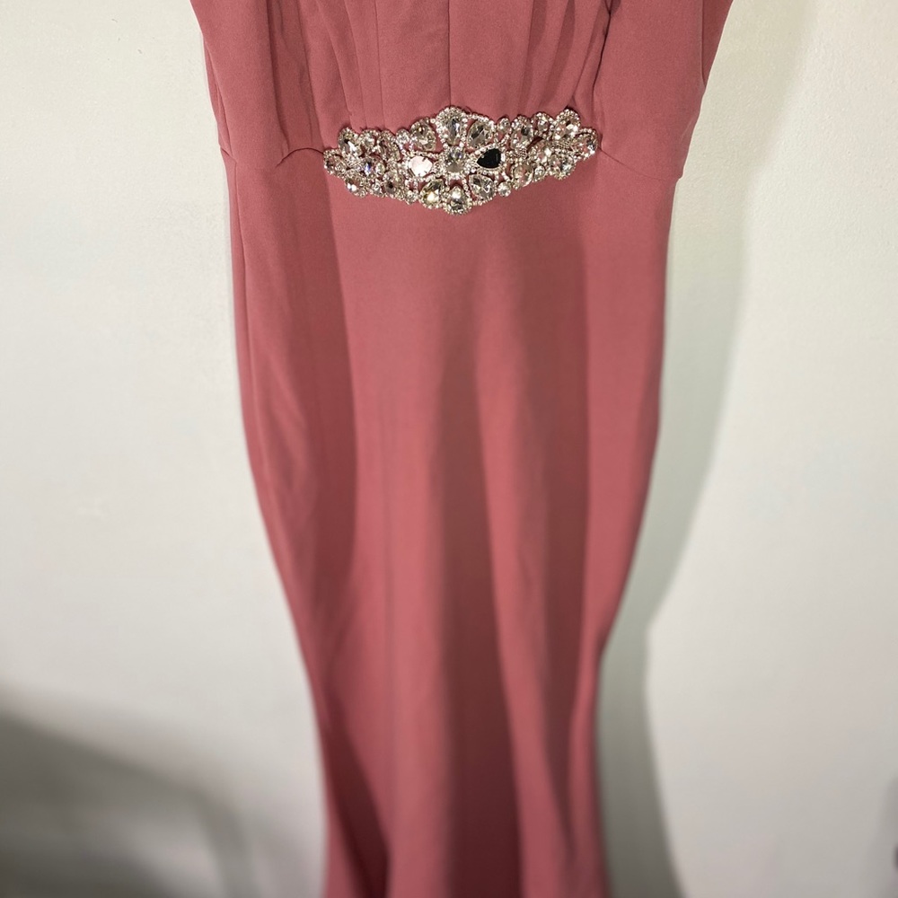 Dress - Picture 3 of 4